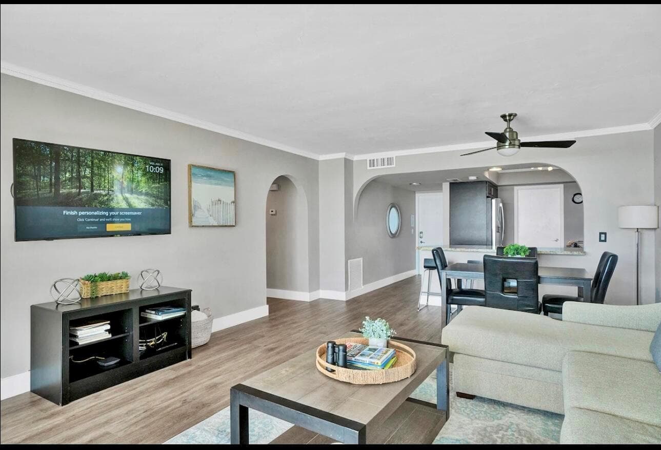 300 Croton Avenue # 102, Lantana FL 33462 photo 2