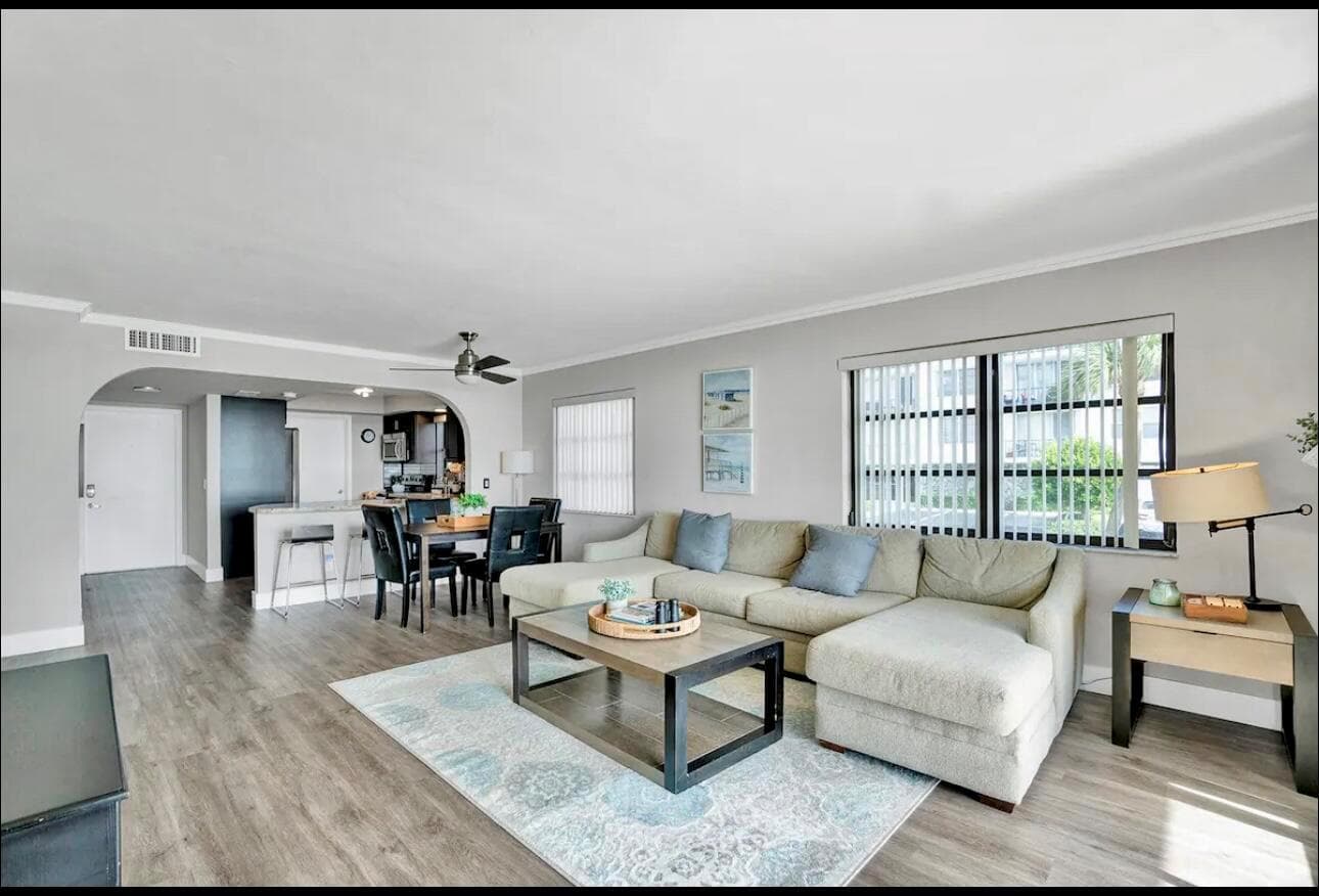 300 Croton Avenue # 102, Lantana FL 33462 photo 5