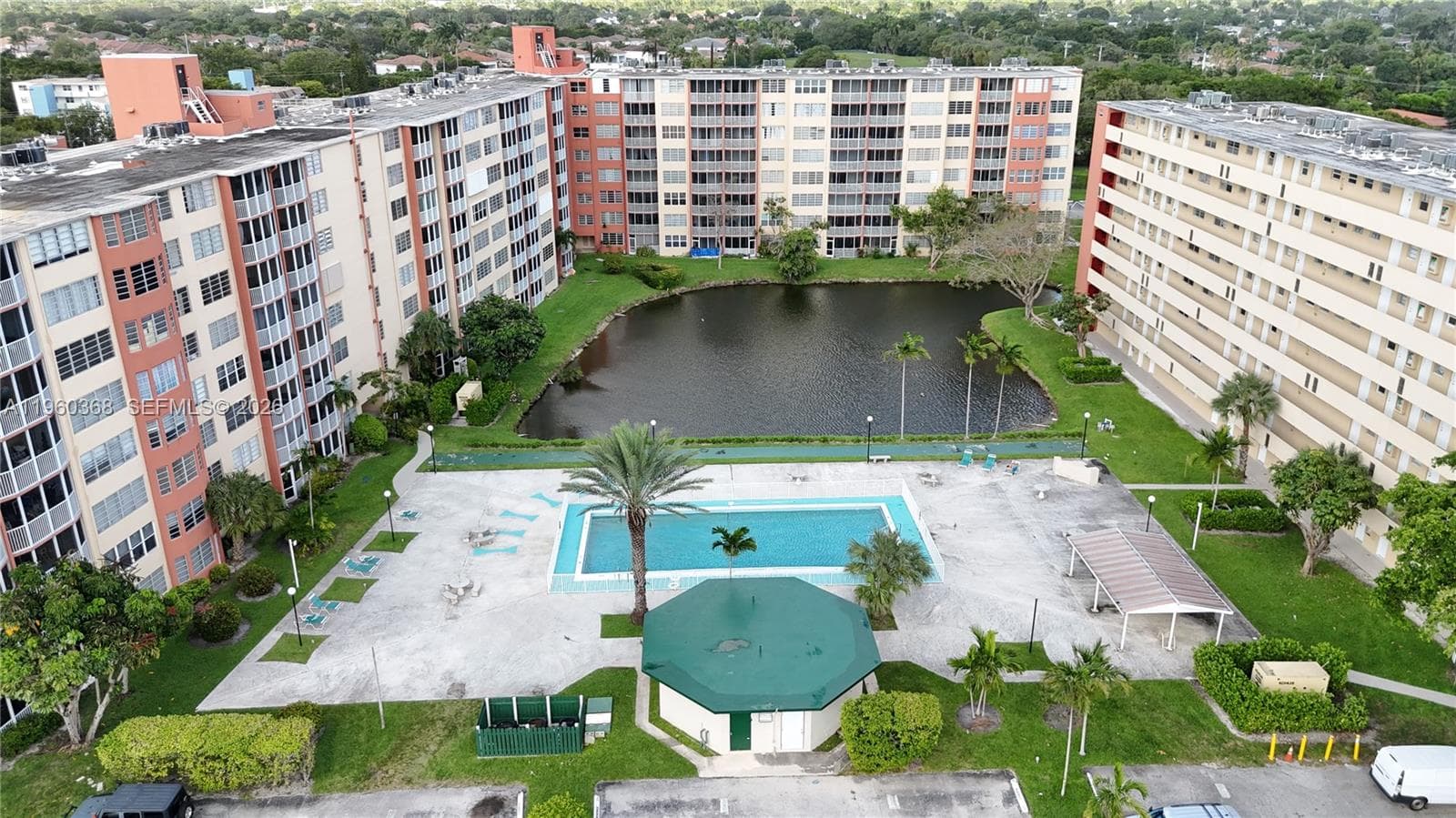 1750 NE 191st St # 507-1, Miami FL 33179 photo 2
