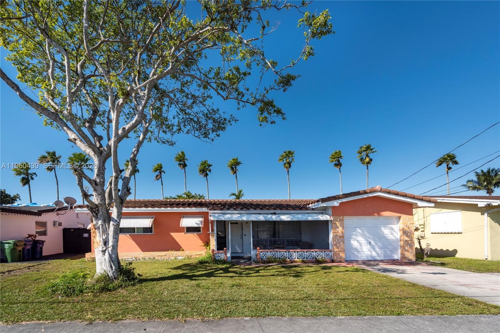 600 SW 11th Ave, Hallandale Beach FL 33009