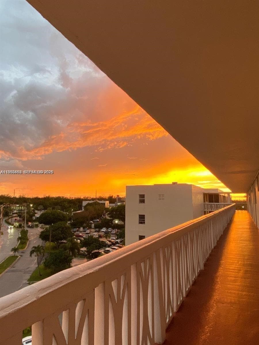 2903 Point East Dr # K611, Aventura FL 33160 photo 5