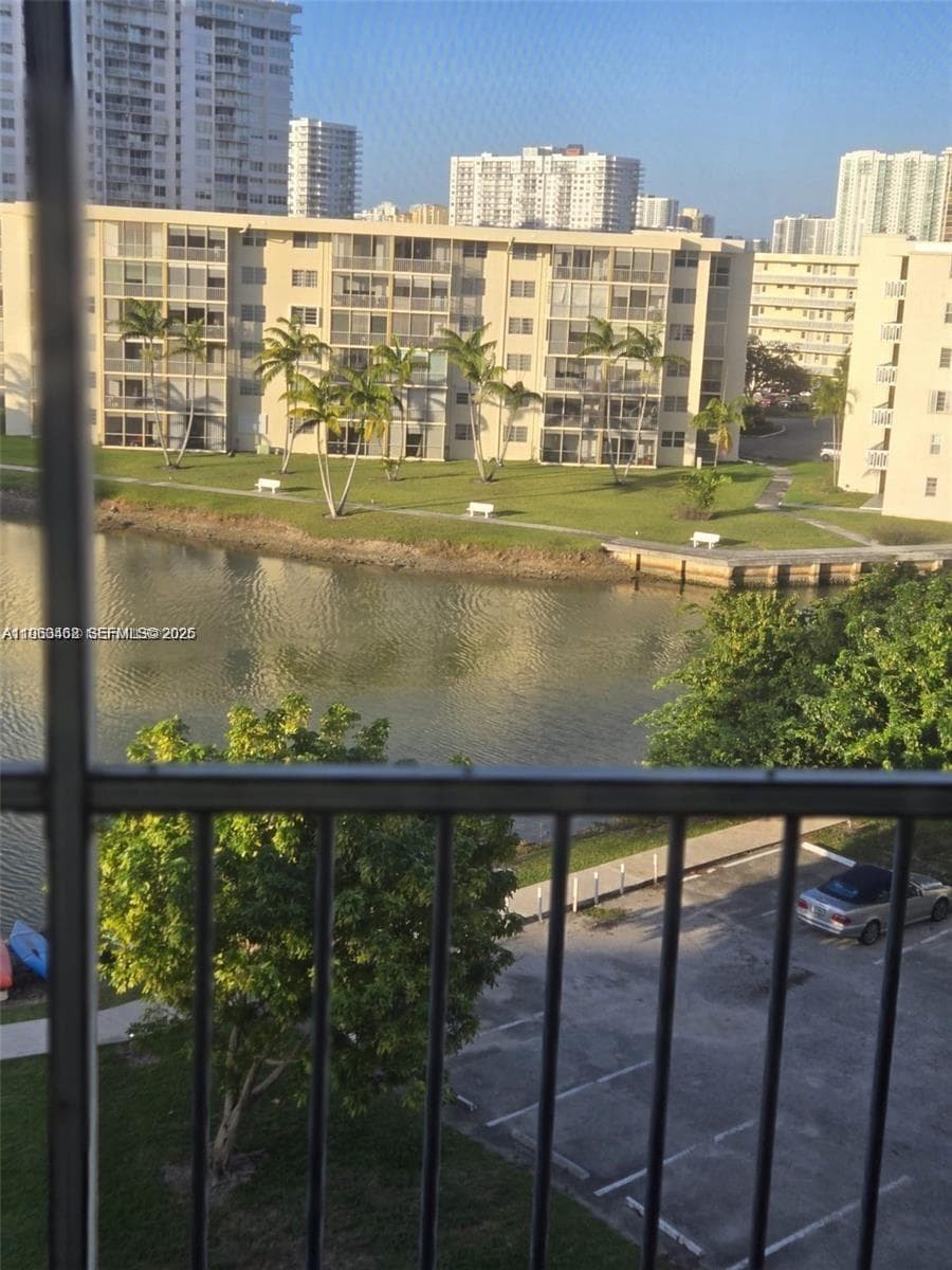 2903 Point East Dr # K611, Aventura FL 33160 photo 4