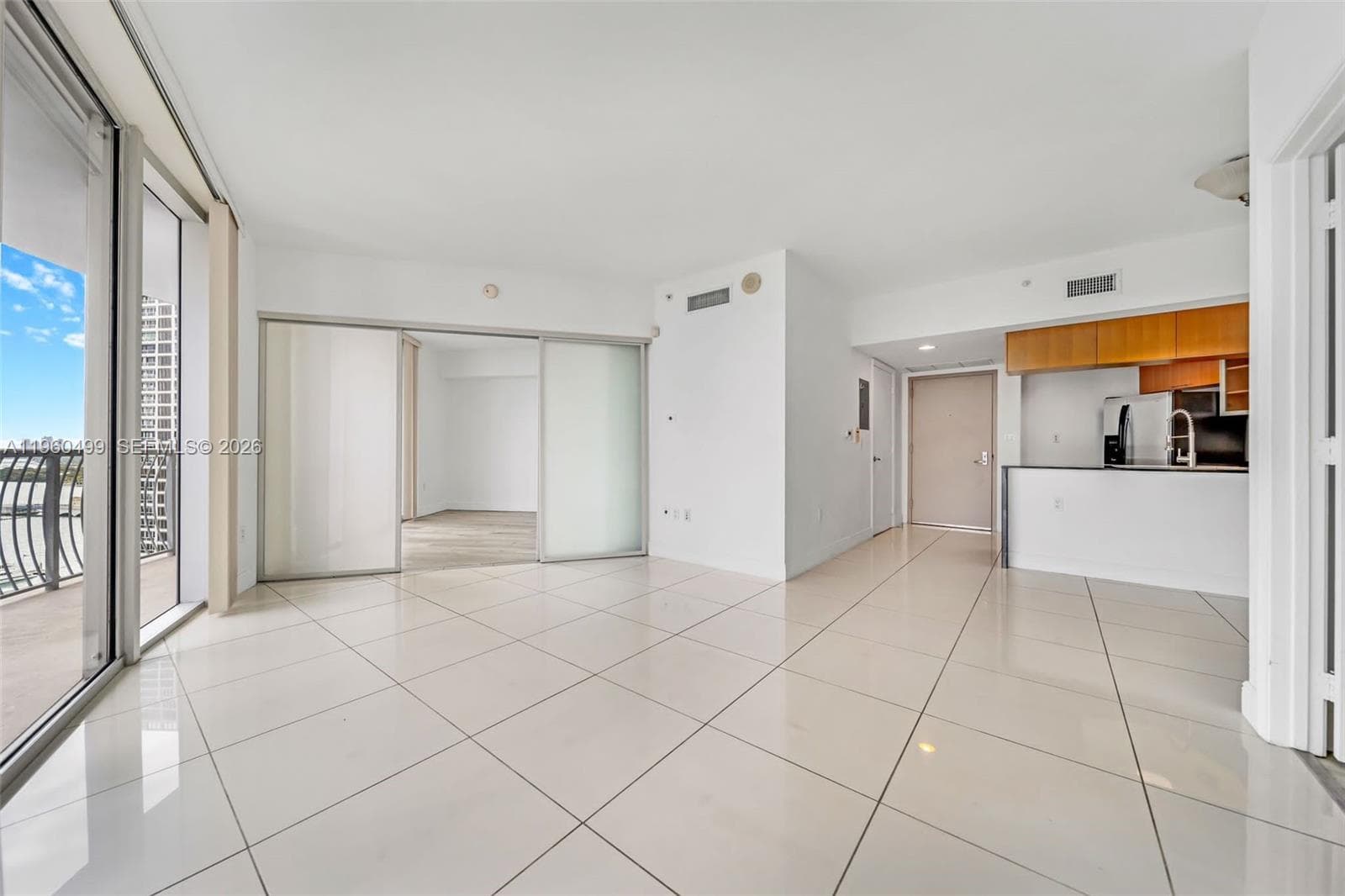 1750 N Bayshore Dr # 2001, Miami FL 33132 photo 4