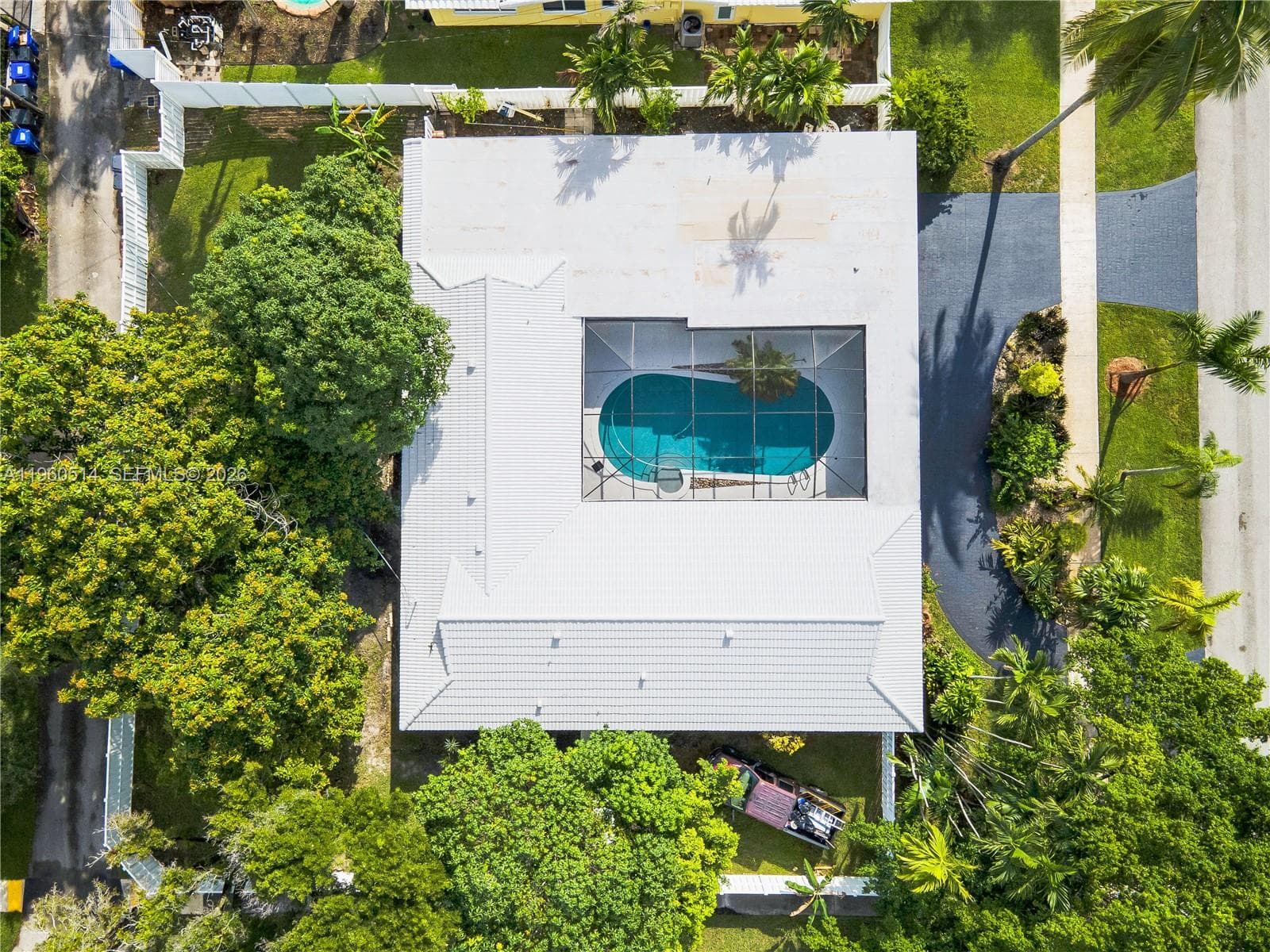 4731 Pierce St, Hollywood FL 33021 photo 2