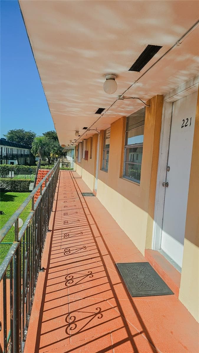 3800 SW 102nd Ave # 221, Miami FL 33165 photo 5