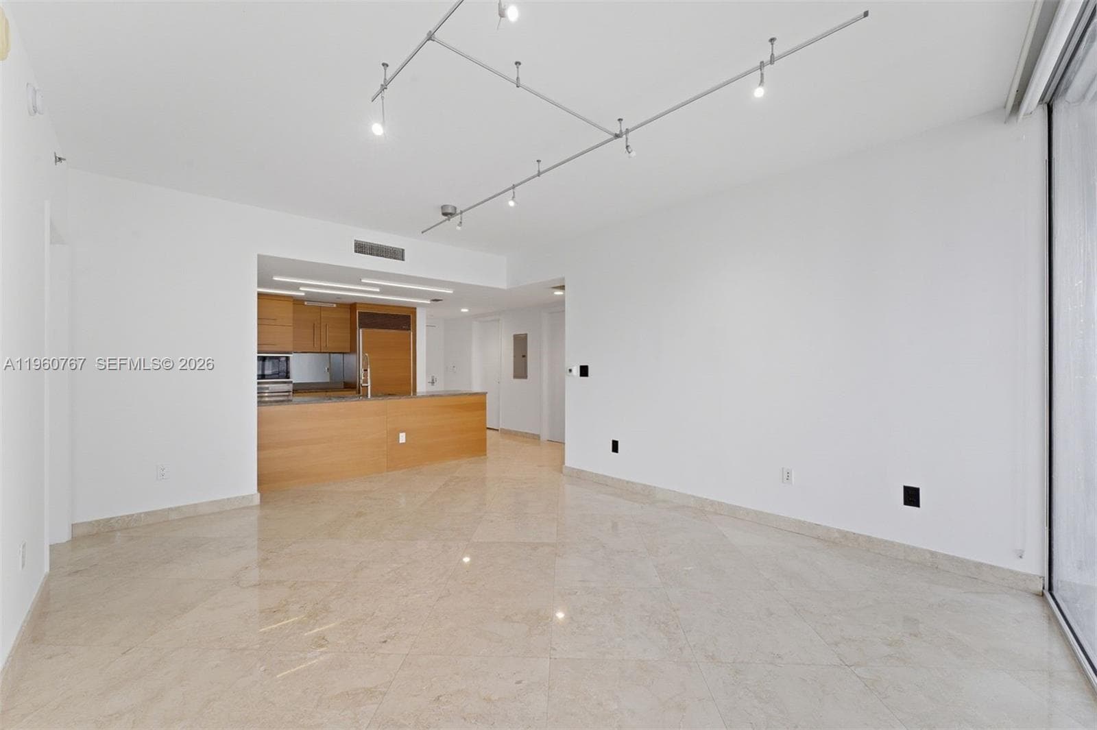 475 Brickell Ave # 3513, Miami FL 33131 photo 2