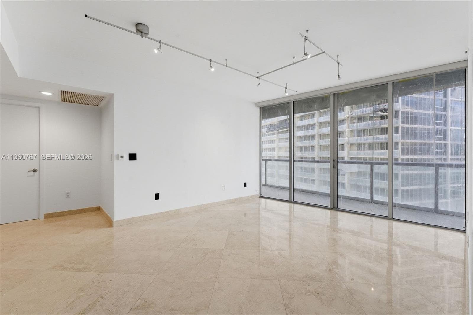 475 Brickell Ave # 3513, Miami FL 33131 photo 3