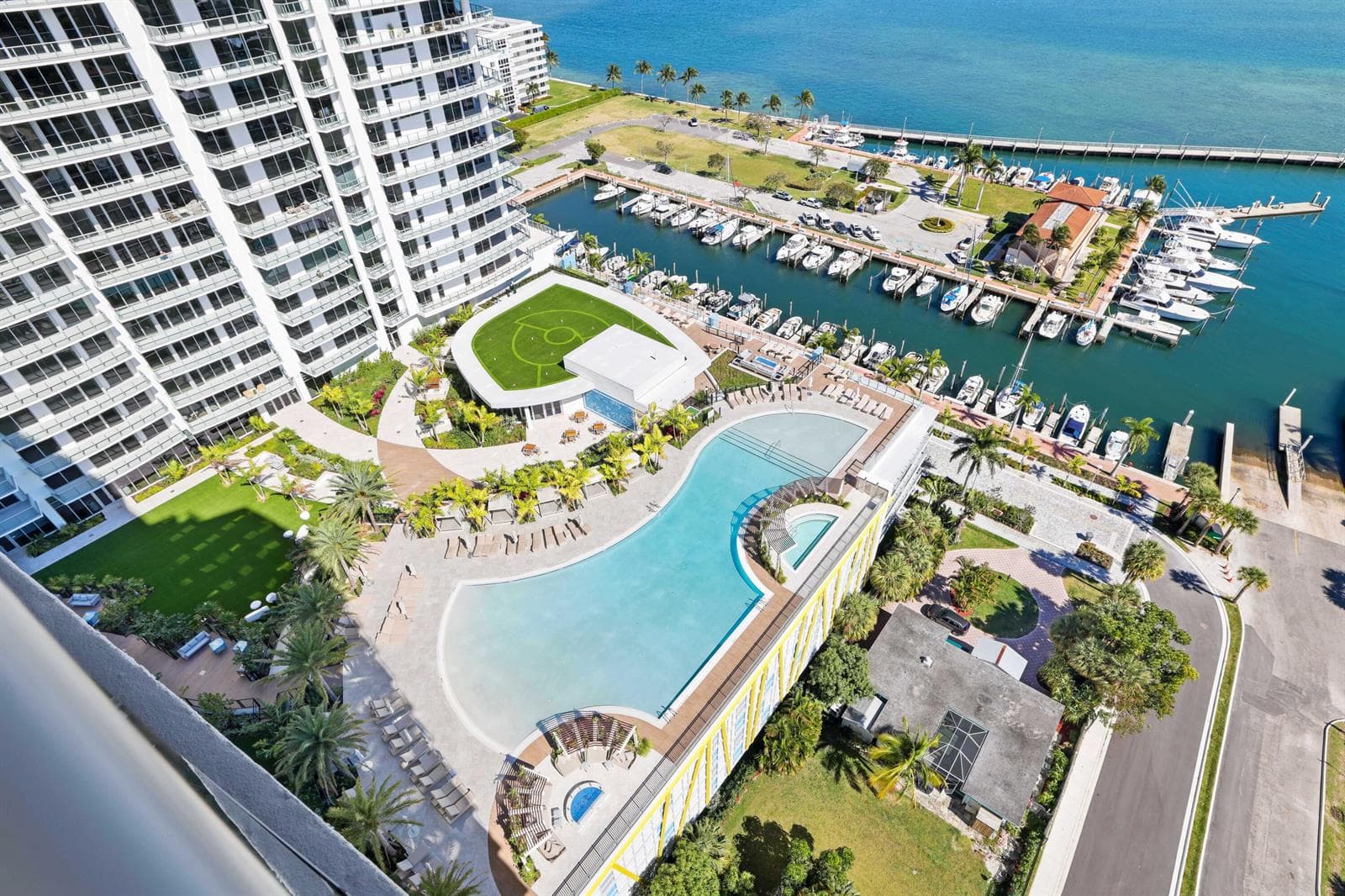 220 Lake Shore Drive # 2112, Lake Park FL 33403 photo 5
