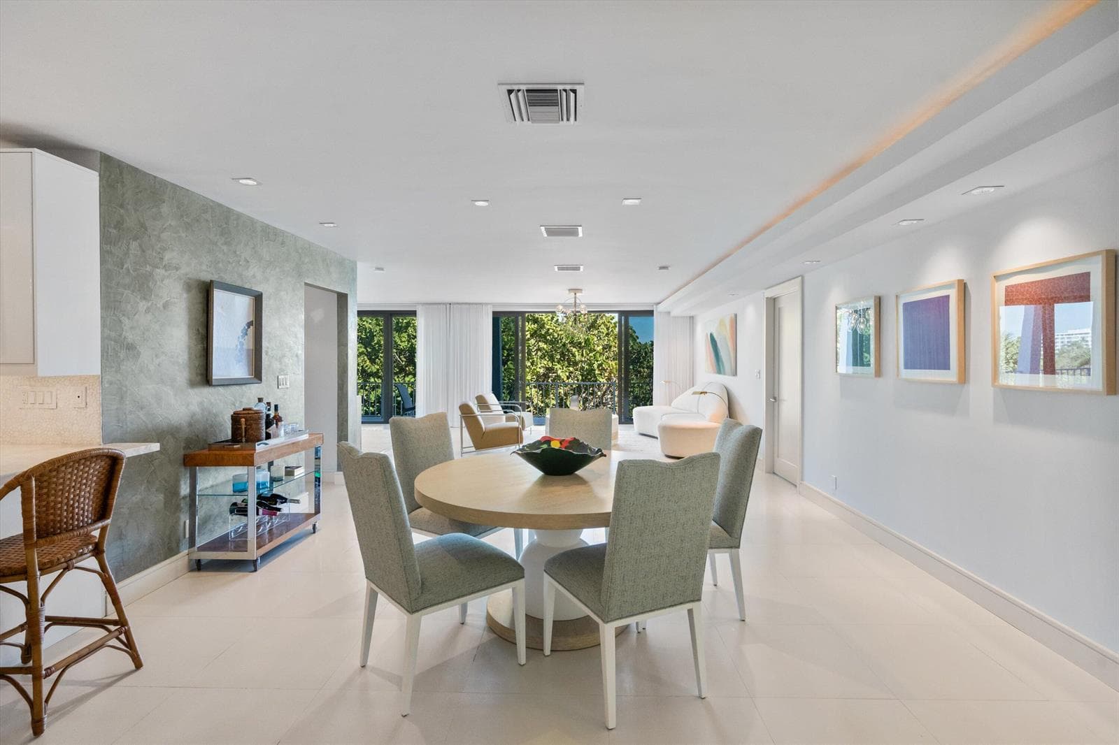 2275 S Ocean Boulevard, Palm Beach FL 33480 photo 2