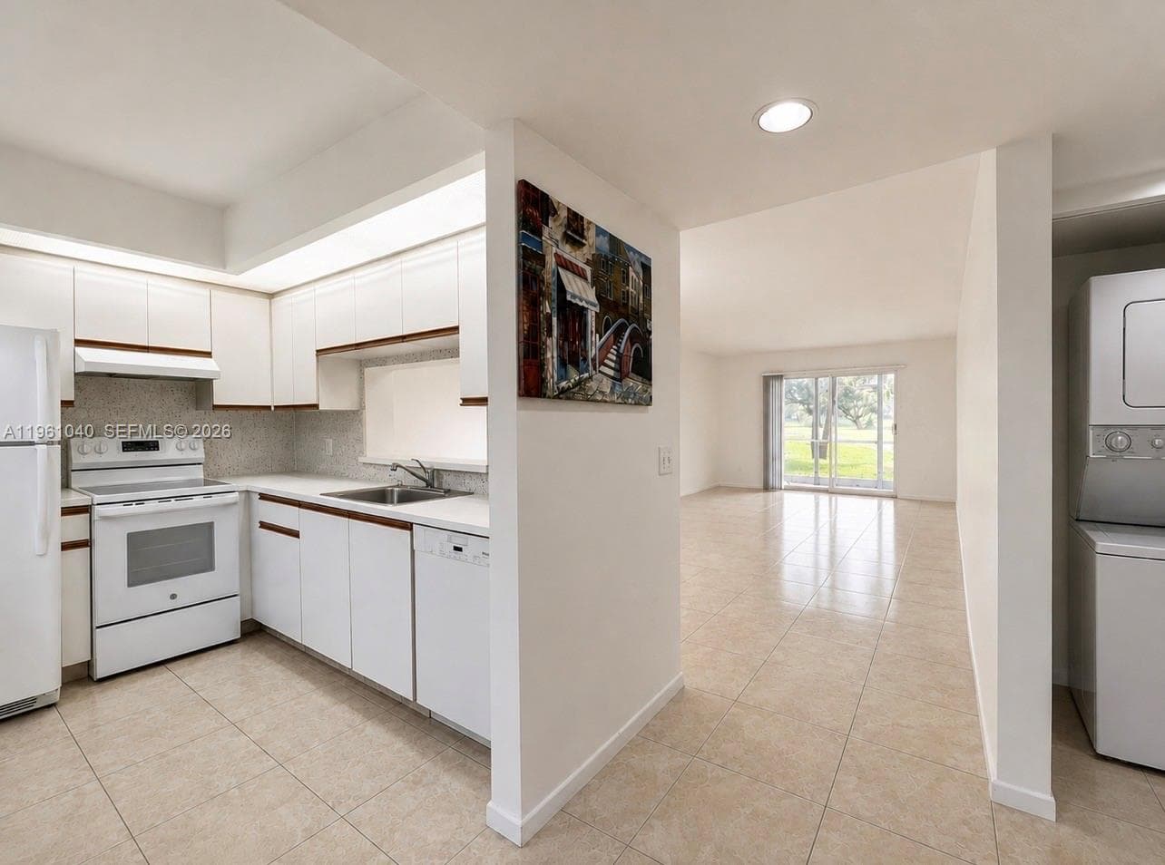 100 SW 130th Ter # 109C, Pembroke Pines FL 33027 photo 3
