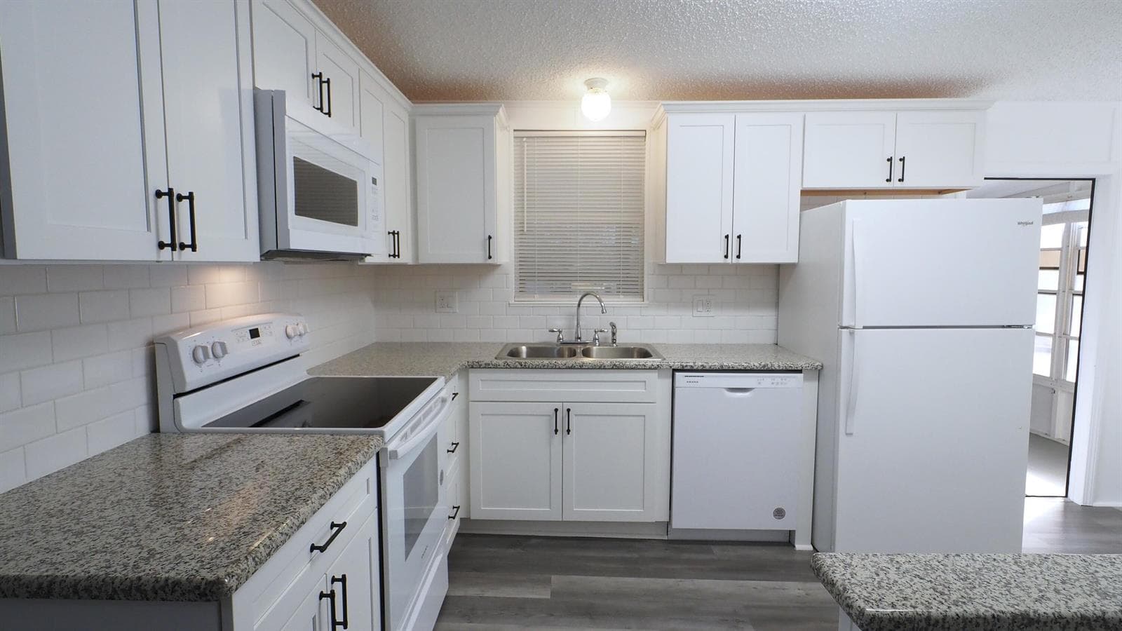334 Seahorse Terrace, Fort Pierce FL 34982 photo 3