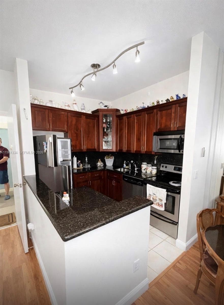 7707 Ashmont Cir # 214, Tamarac FL 33321