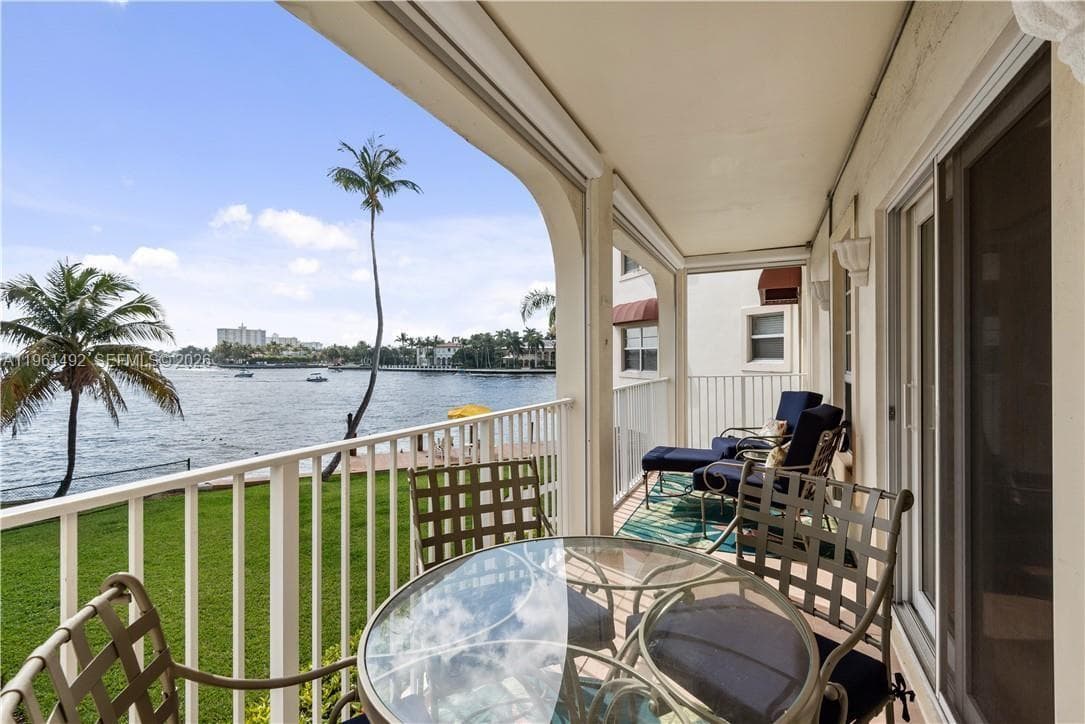 341 N Birch Rd # 209, Fort Lauderdale FL 33304