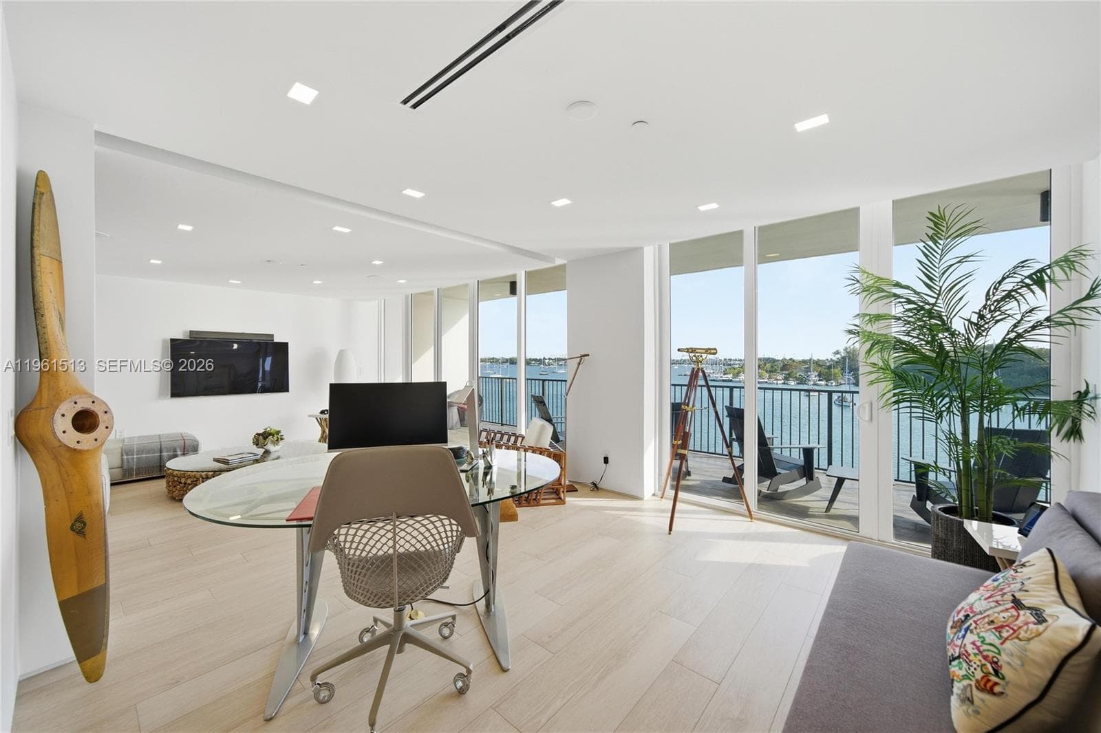 1000 Venetian Way # 403, Miami Beach FL 33139 photo 4
