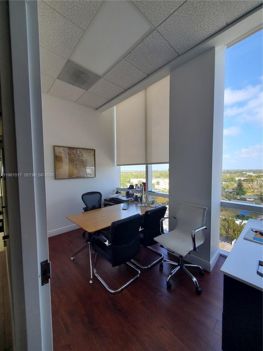 20200 W Dixie Hwy 1003 Hwy # 1003, Miami FL 33180 photo 5