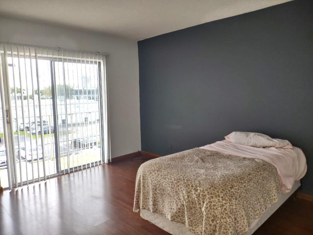 1100 NE 1st Court # 305, Hallandale Beach FL 33009 photo 3