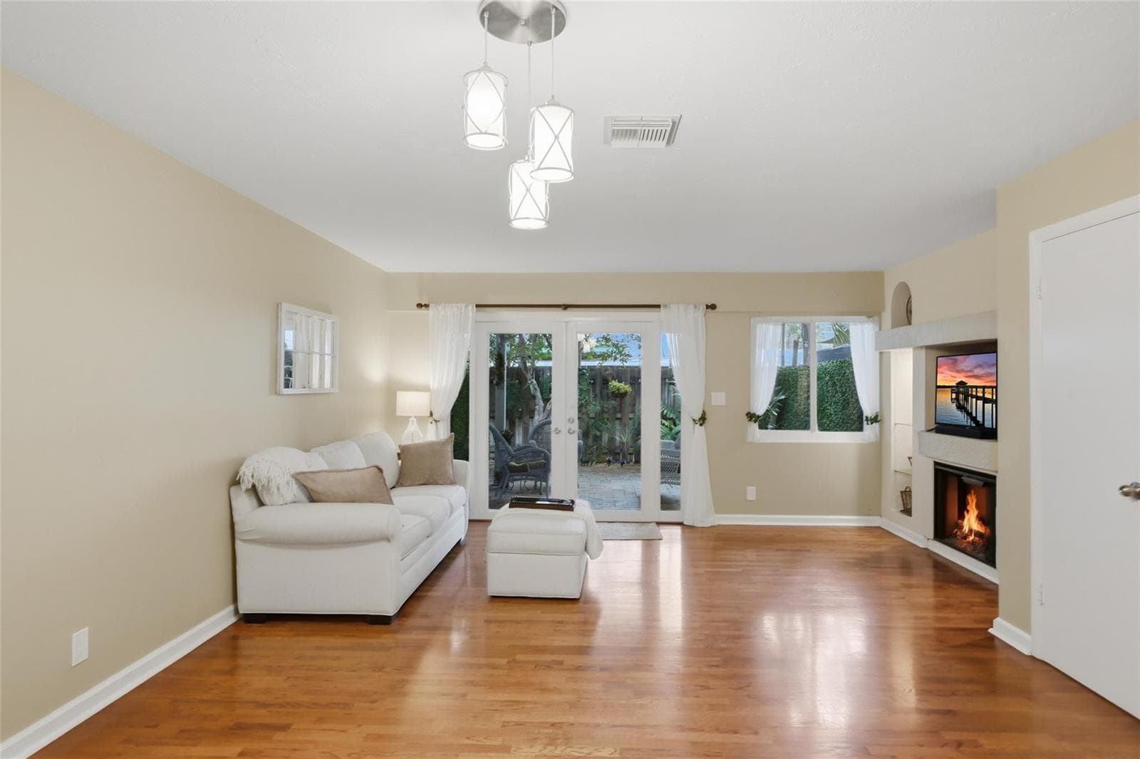 705 NE 1st Street # 2, Fort Lauderdale FL 33301 photo 3