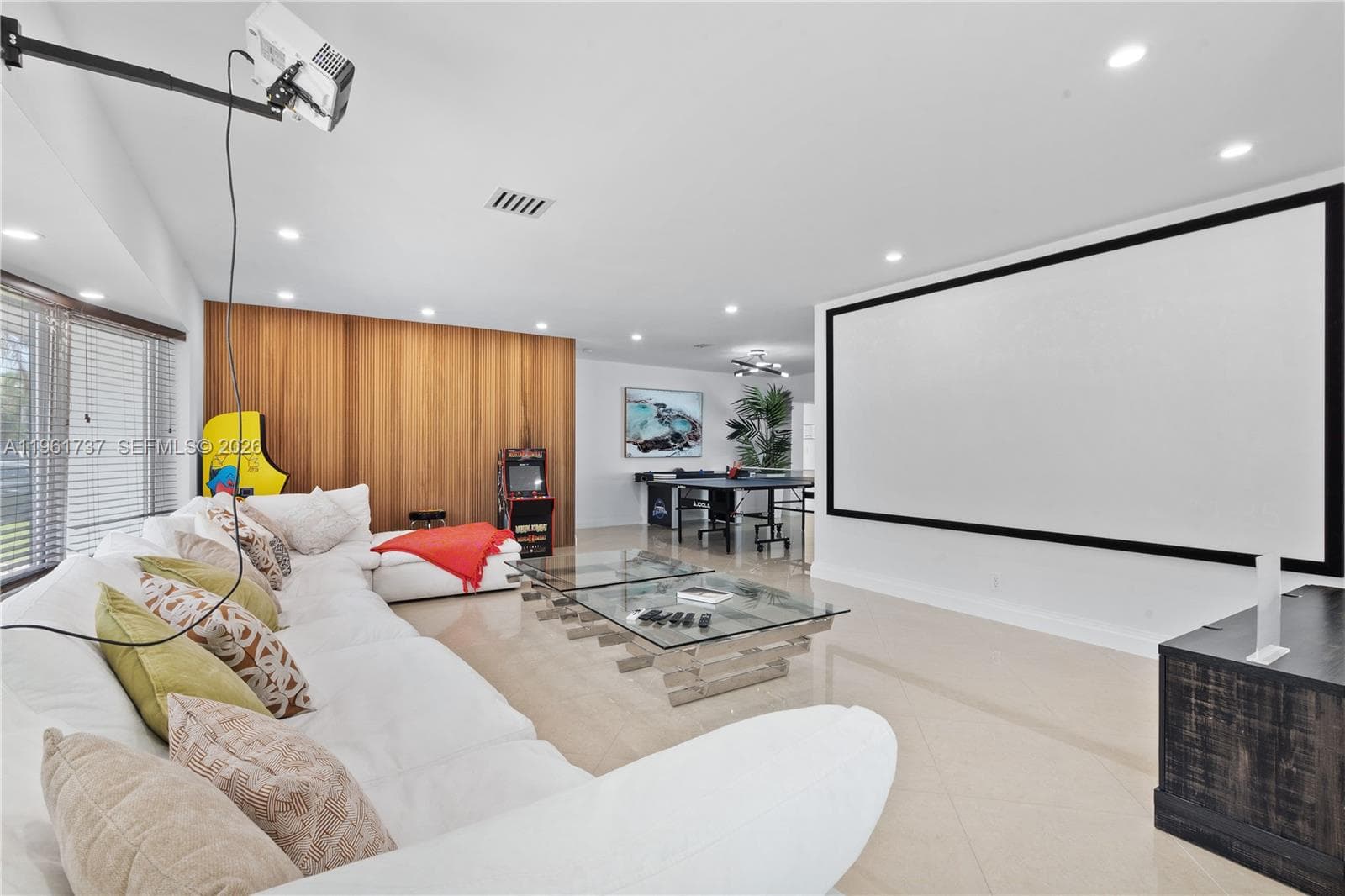 1144 Adams St, Hollywood FL 33019 photo 3