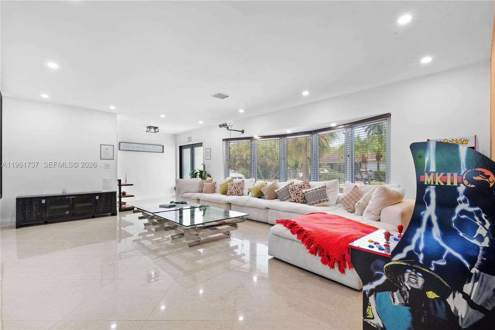 1144 Adams St, Hollywood FL 33019 photo 5