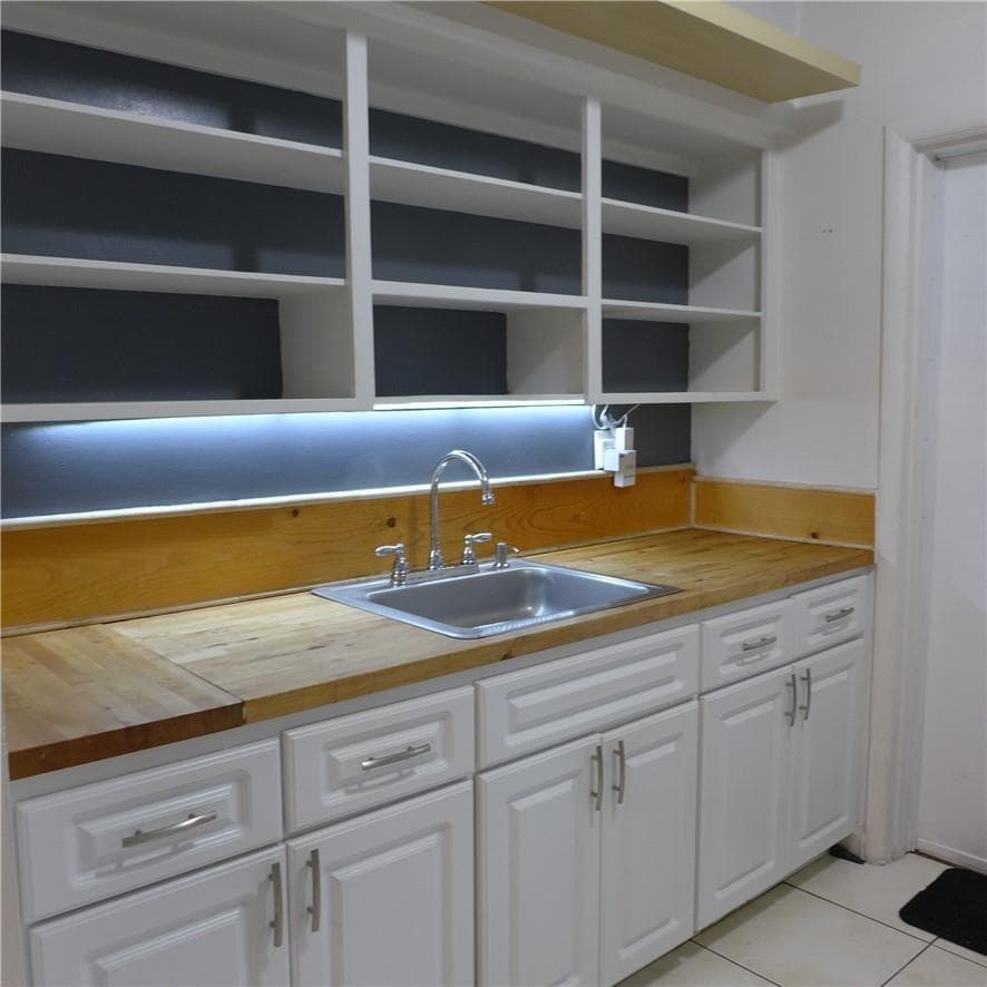 812 NE 15 Avenue, Fort Lauderdale FL 33304 photo 2