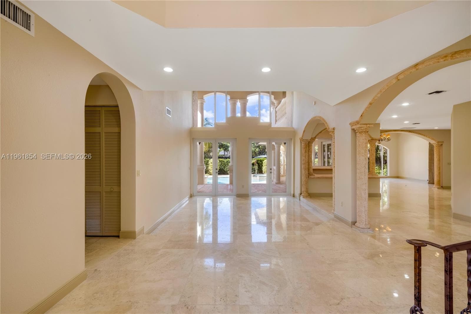 129 Gavilan Ave, Coral Gables FL 33143 photo 5