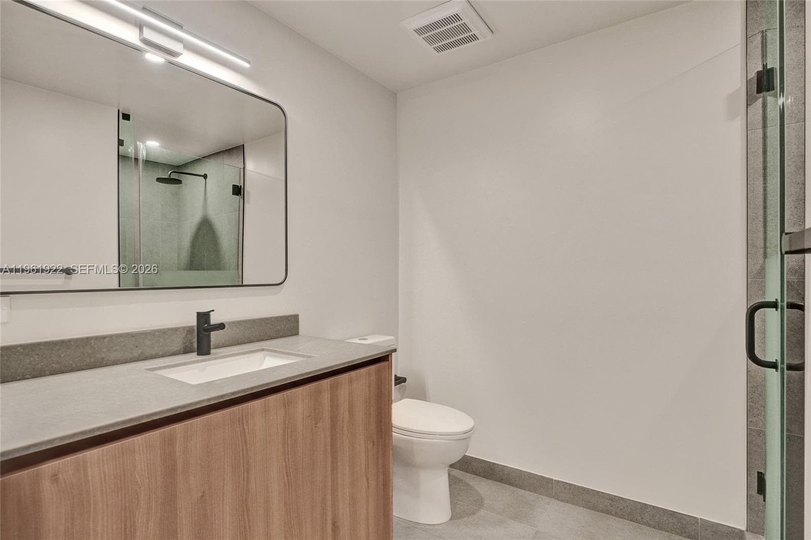 121 NE 5th Street # 807, Miami FL 33132 photo 4
