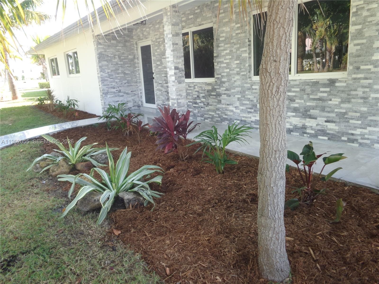 1565 Thumb Point Dr, Fort Pierce FL 34949 photo 4