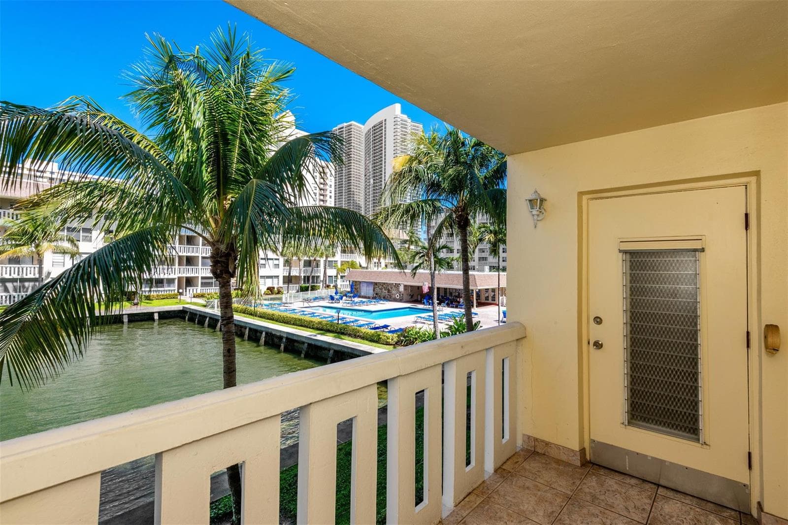 1891 S Ocean Drive # 207, Hallandale Beach FL 33009 photo 2