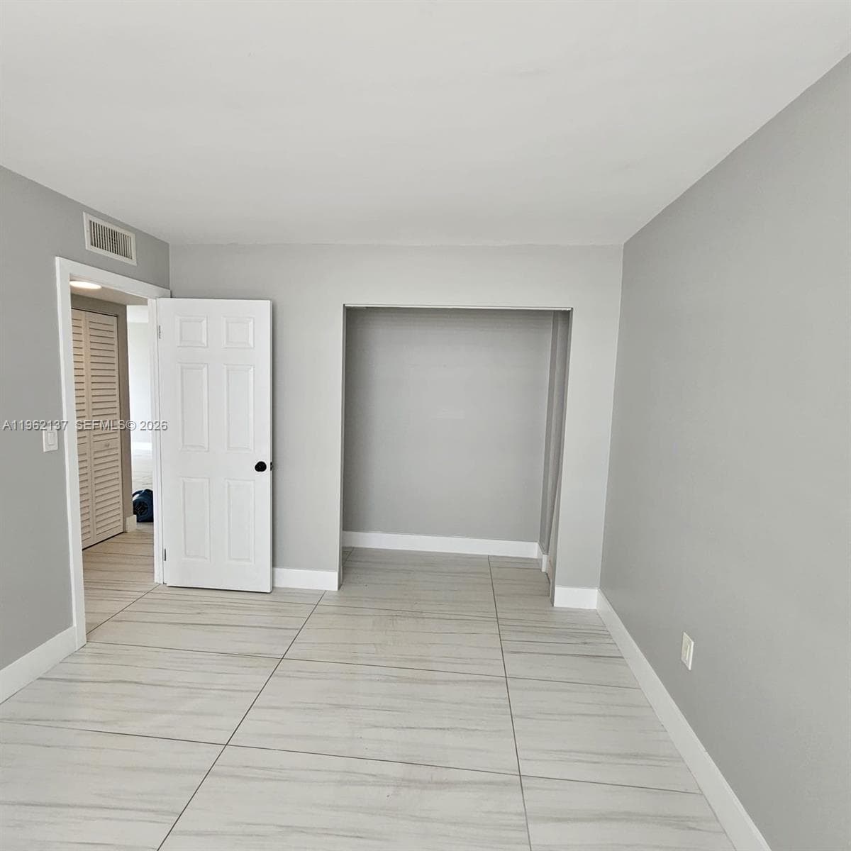 15600 NW 7th Ave # 703, Miami FL 33169 photo 5