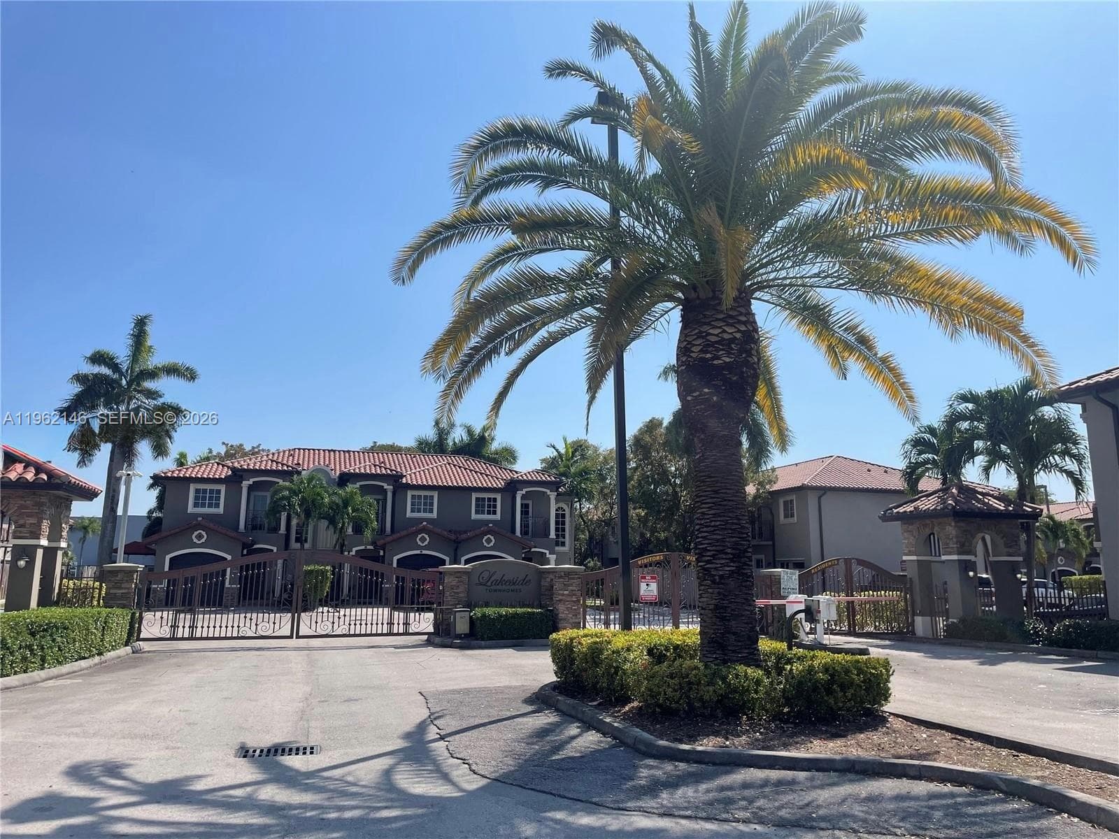 16811 NW 14th Ave # 16811, Miami Gardens FL 33169
