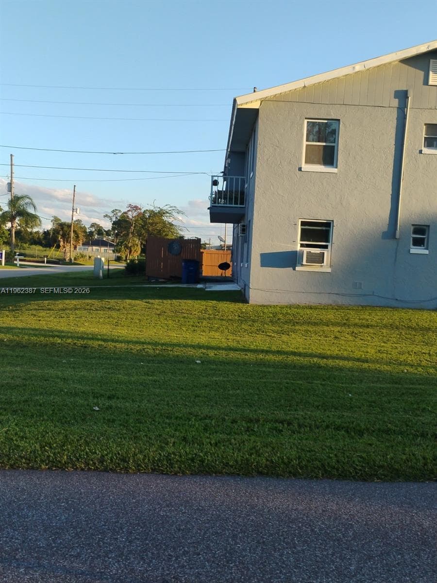 4131 Commercial Dr, Sebring FL 33870 photo 3