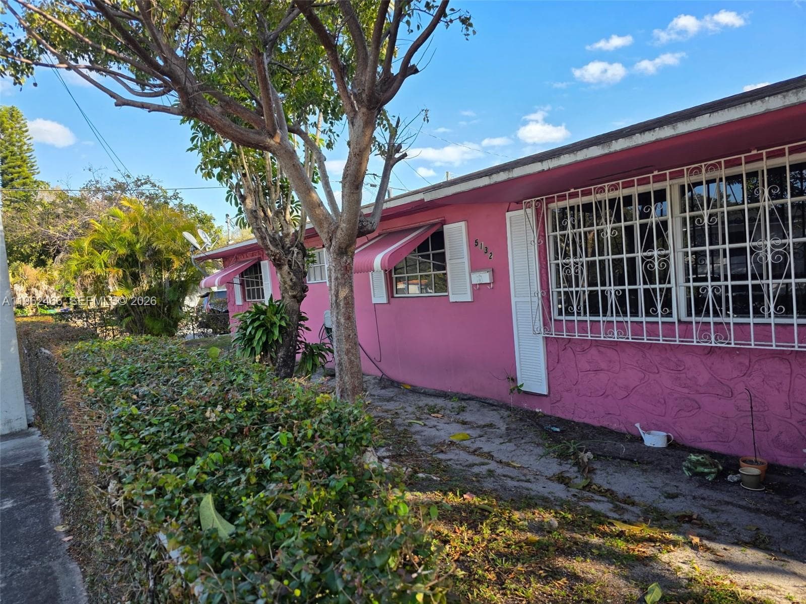 5132 NW 14th Ave, Miami FL 33142 photo 2