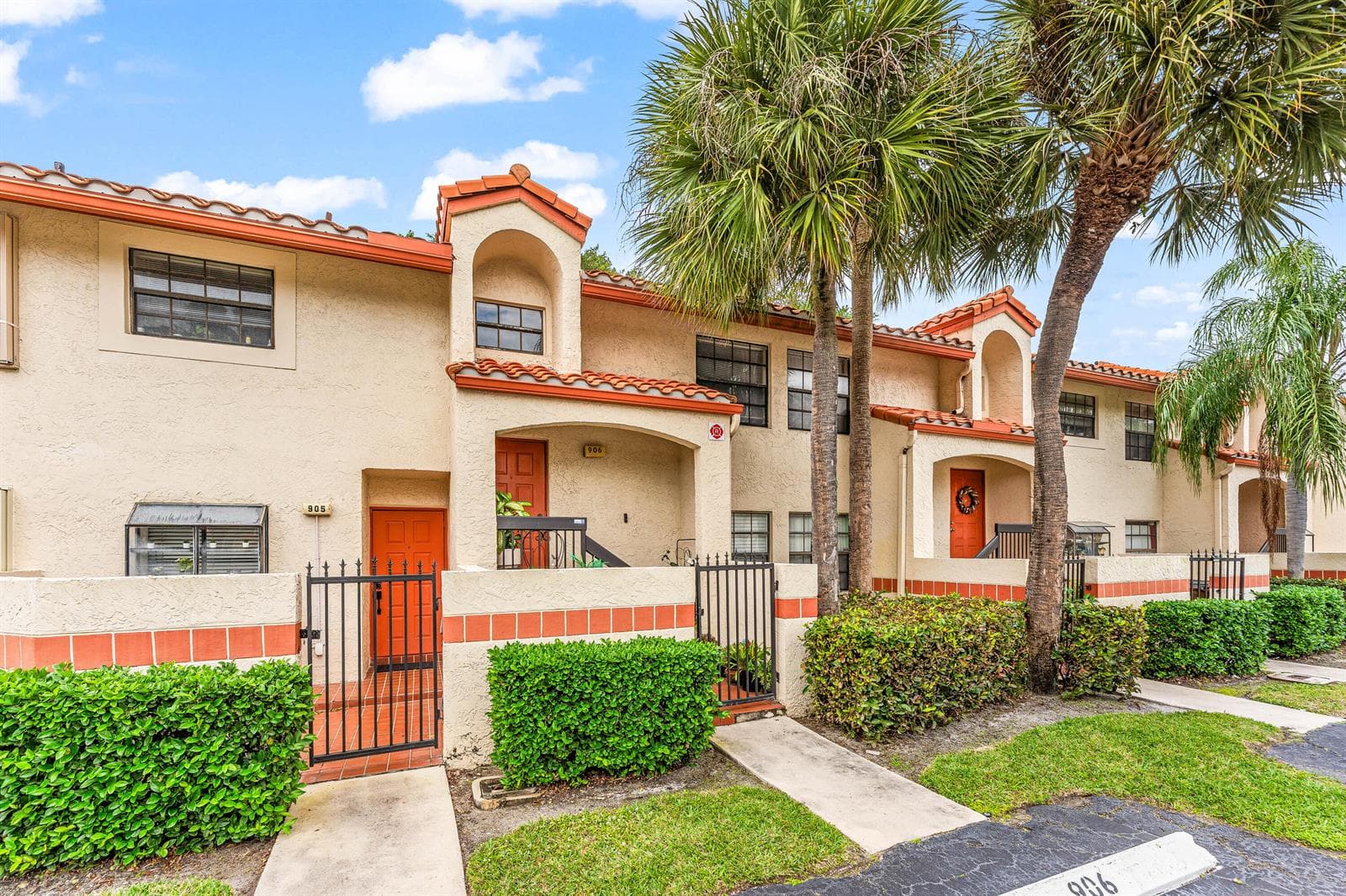 906 Congressional Way # 906, Deerfield Beach FL 33442 photo 2