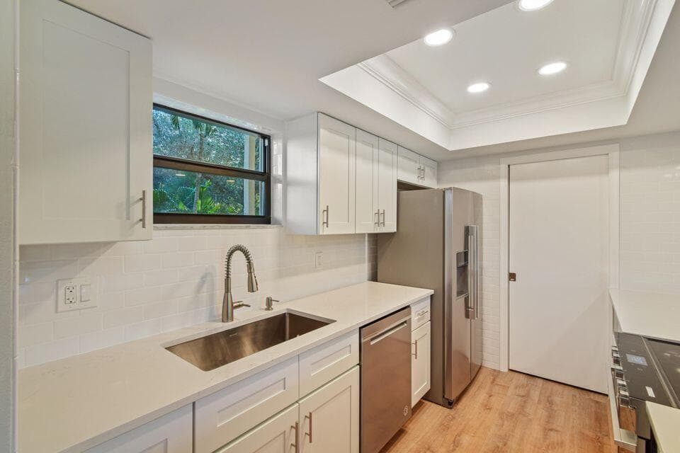 11863 Wimbledon Circle # 508, Wellington FL 33414 photo 3