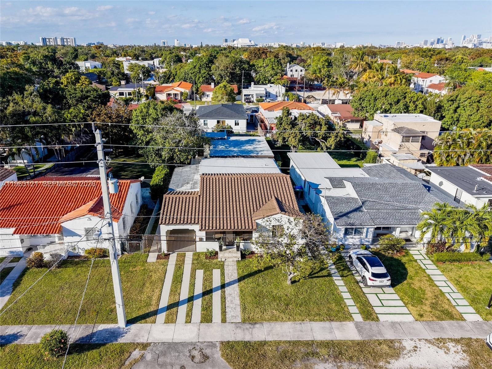 1631 SW 21st St, Miami FL 33145 photo 3