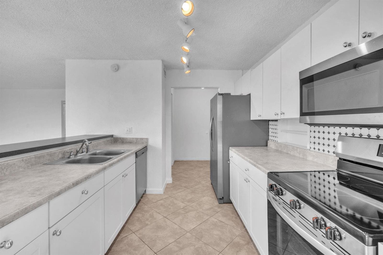 3100 N Pine Island Road # 306, Sunrise FL 33351 photo 5