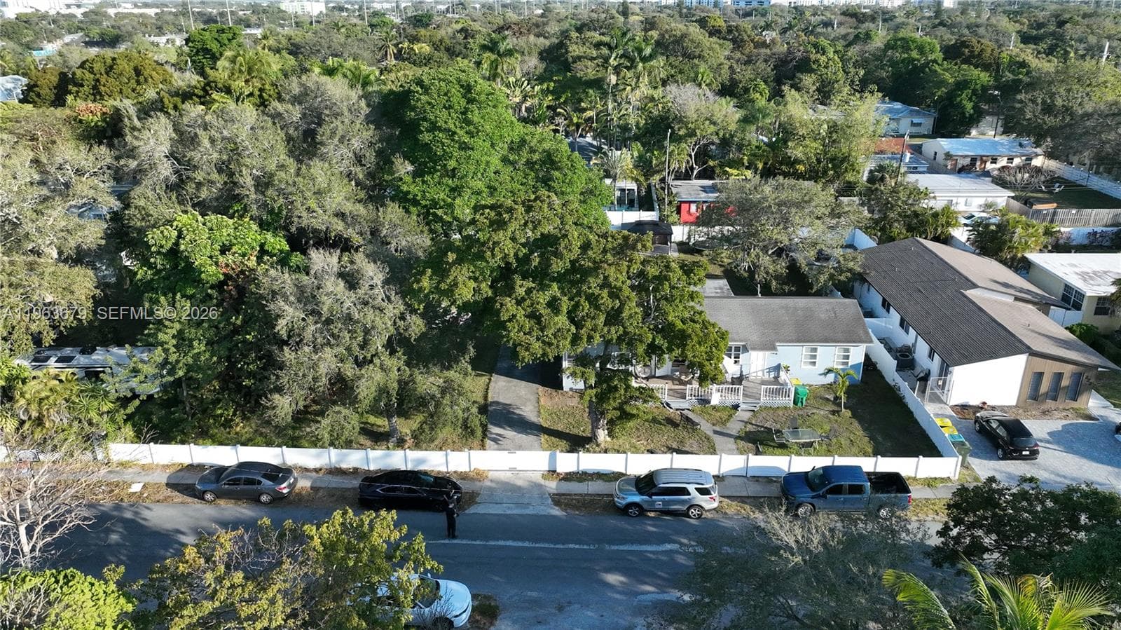 228 SW 8th St, Dania Beach FL 33004 photo 3