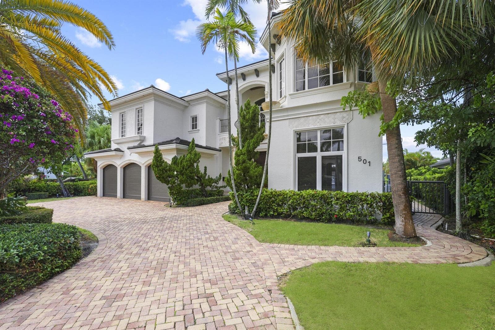 501 Golden Harbour Drive, Boca Raton FL 33432 photo 2