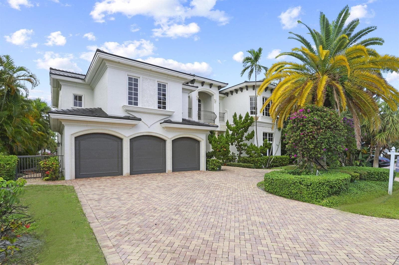 501 Golden Harbour Drive, Boca Raton FL 33432 photo 3