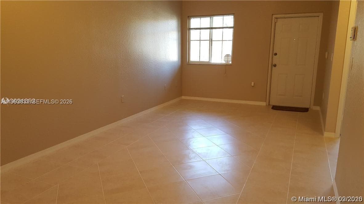 1260 SE 31st Ct # 204-34, Homestead FL 33035 photo 2