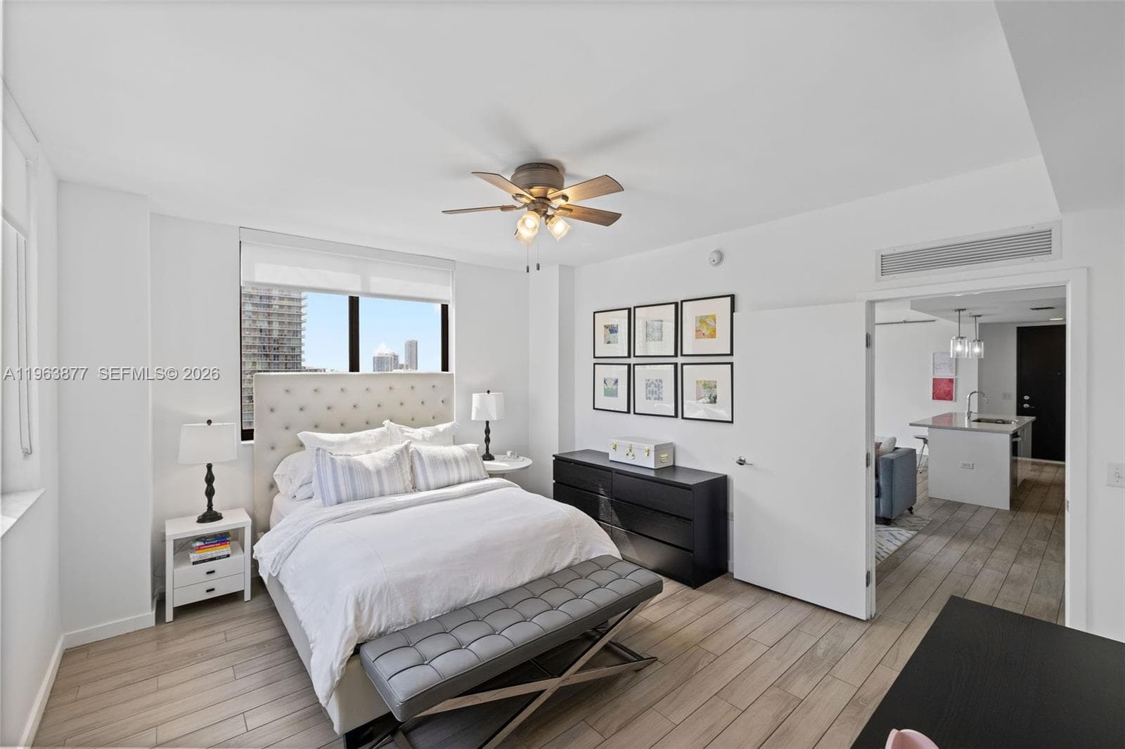 999 SW 1st Ave # 2303, Miami FL 33130 photo 4