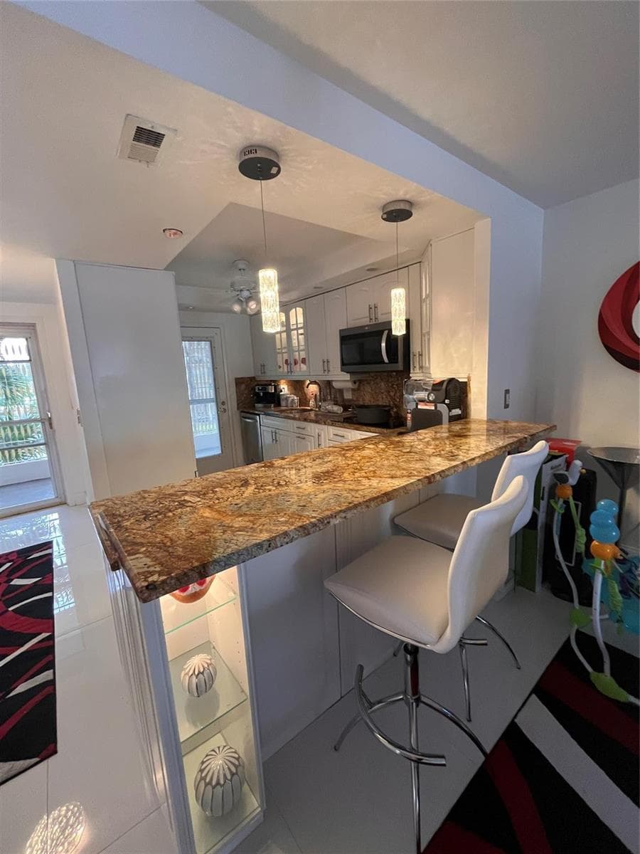 400 Golden Isles Drive # 20, Hallandale Beach FL 33009 photo 5