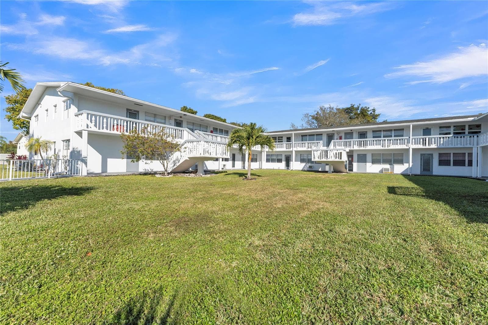 176 Westbury J # 176, Deerfield Beach, FL 33442 photo 2