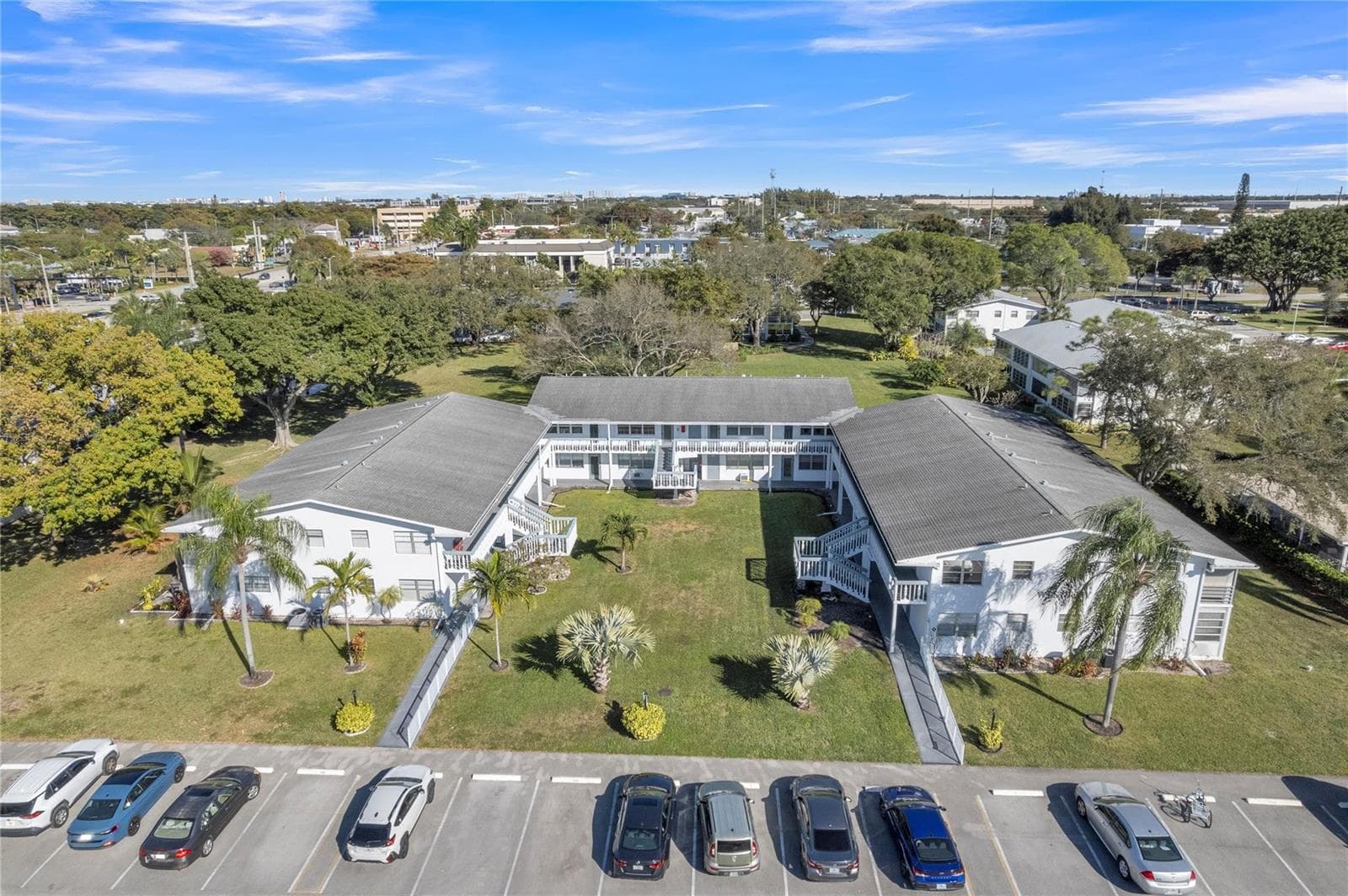 176 Westbury J # 176, Deerfield Beach, FL 33442 photo 3