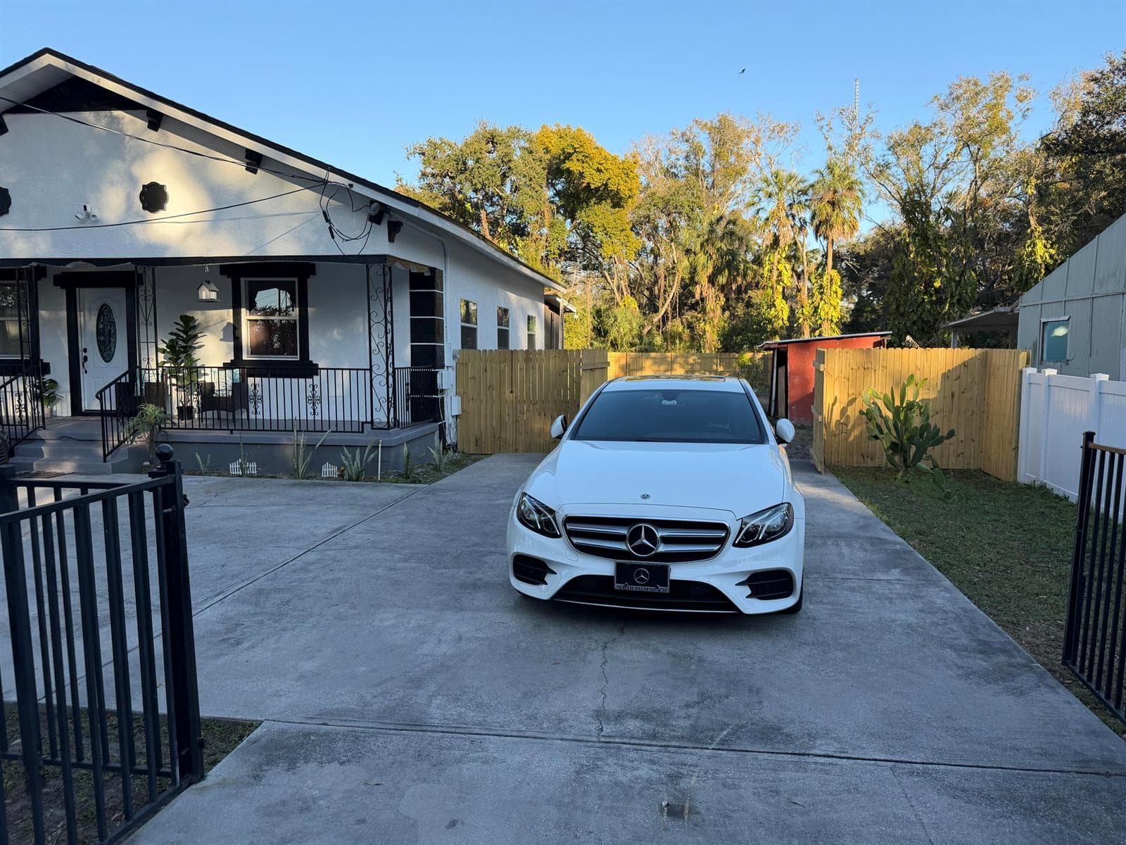 1606 S 45 Street, Tampa FL 33619 photo 4