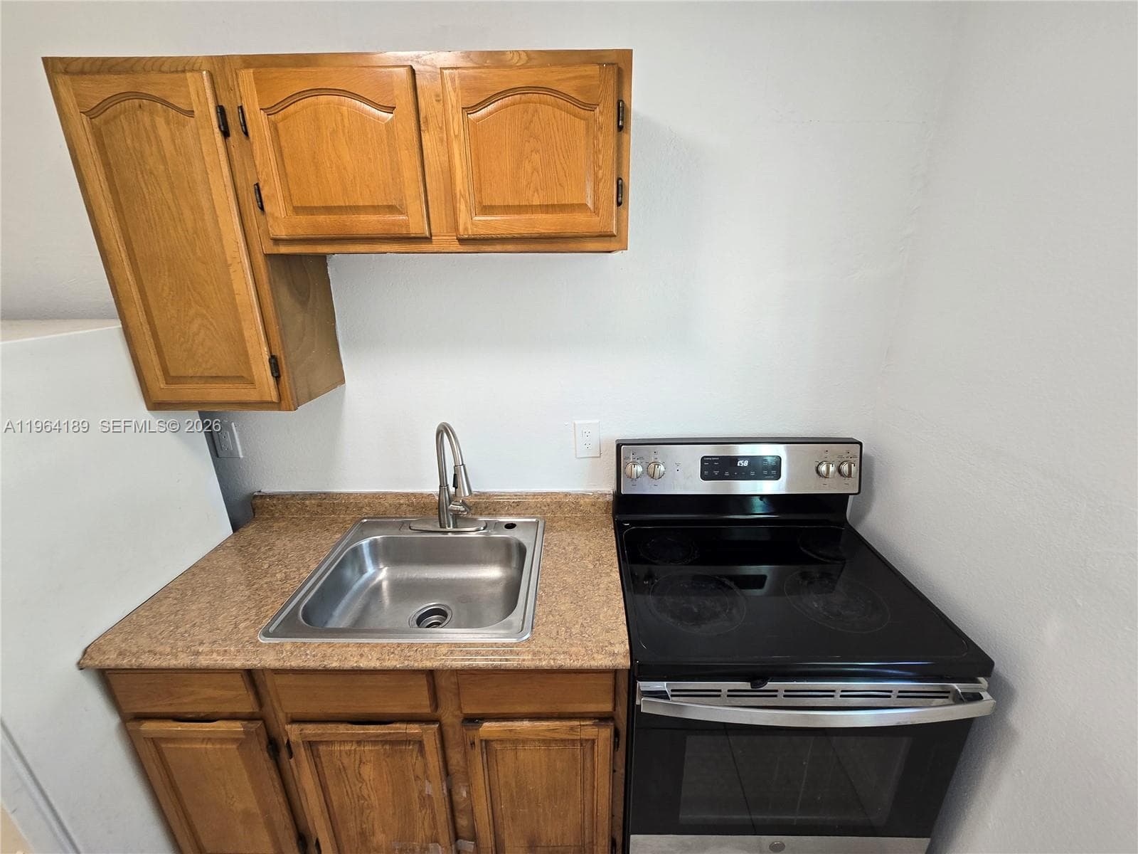 535 NW 7th St # 9, Miami, FL 33136 photo 3