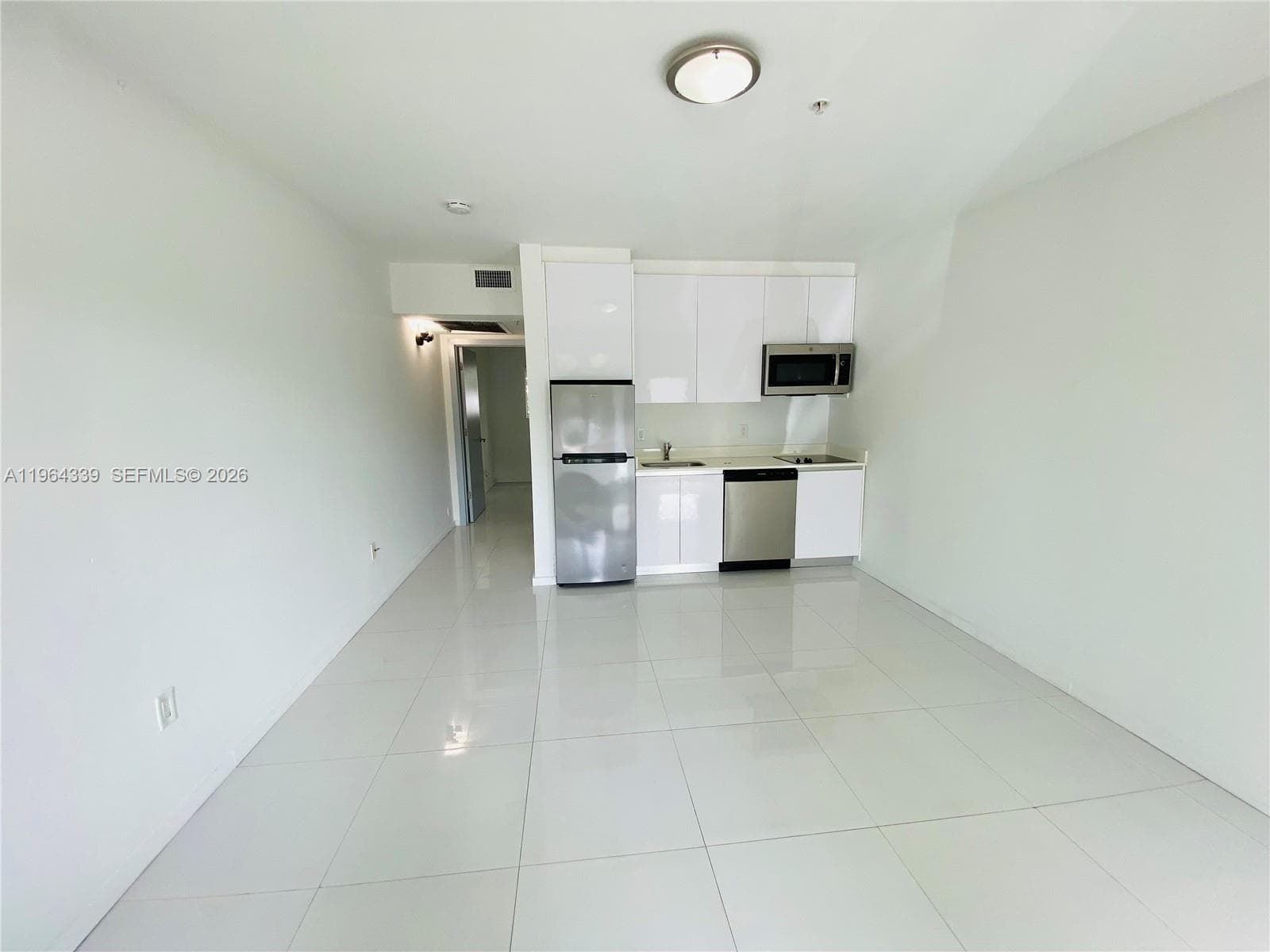 801 15th Street # 102, Miami Beach FL 33139 photo 2