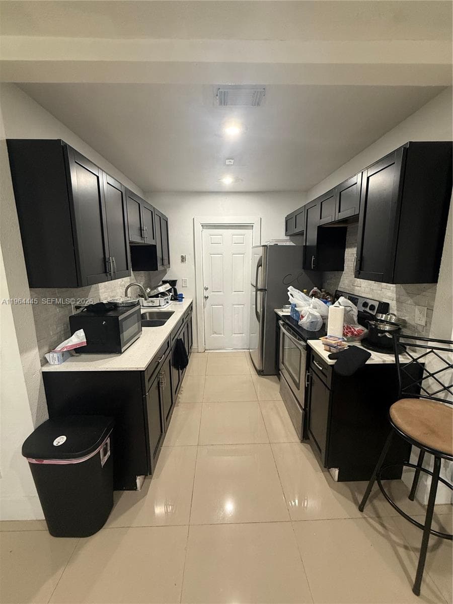 310 NE 38th St, Deerfield Beach FL 33064 photo 5