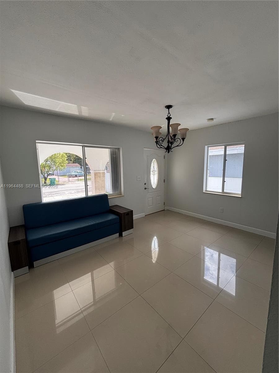 6823 SW 25th St, Miami FL 33155 photo 3