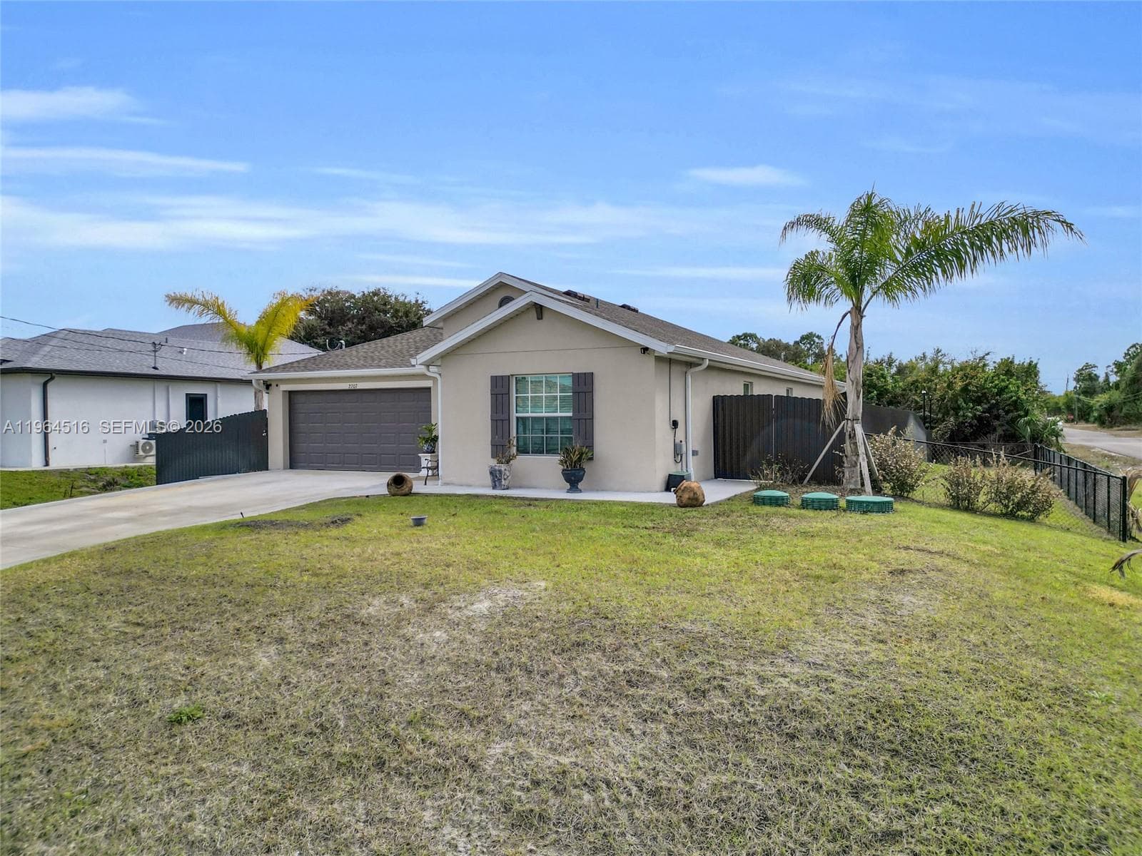 2707 2nd St SW, Other City - In The State Of Florida FL 33976 photo 2